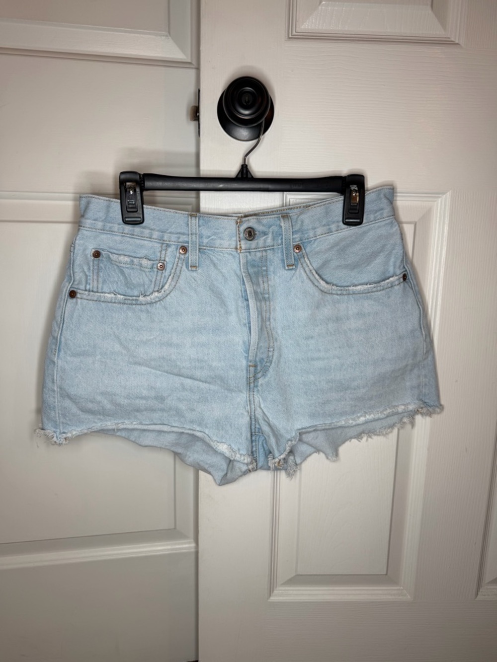 Levi's 501 Light Wash Cut Off Denim Jean Shorts High Rise Women Sz 30 Button Fly